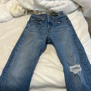Levi jeans